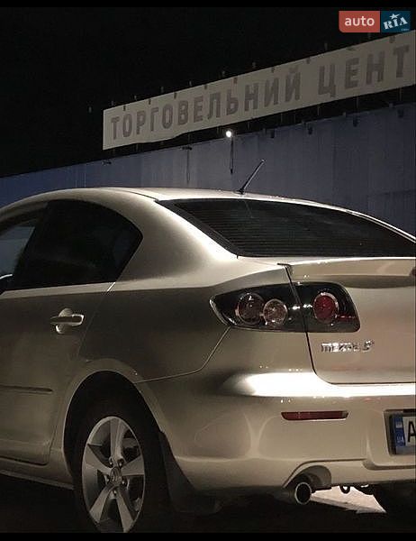 Седан Mazda 3 2008 в Мукачево