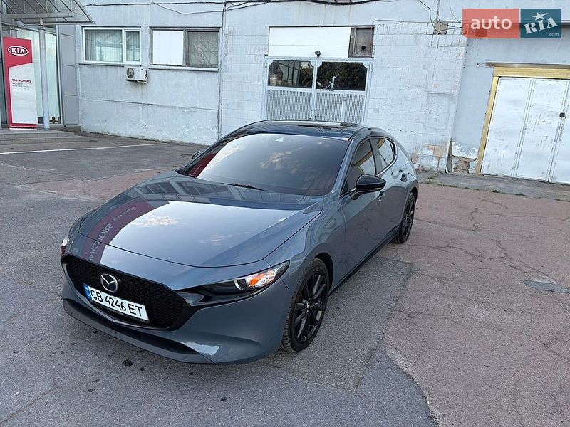 Хэтчбек Mazda 3 2023 в Чернигове