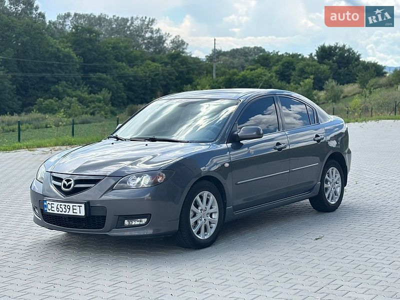 Седан Mazda 3 2008 в Чернівцях