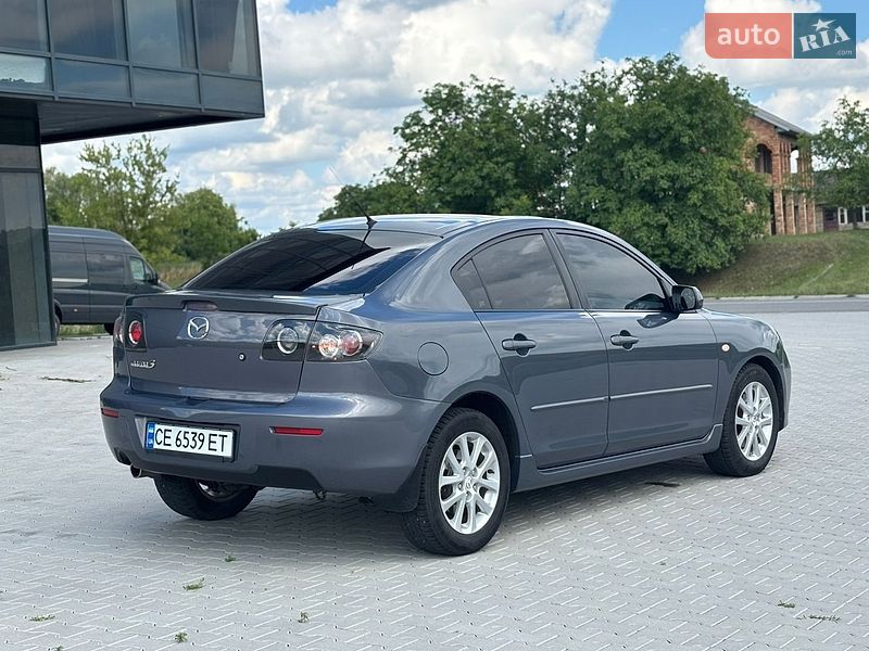 Седан Mazda 3 2008 в Чернівцях