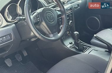 Седан Mazda 3 2008 в Чернівцях