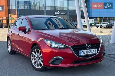 Mazda 3  2016