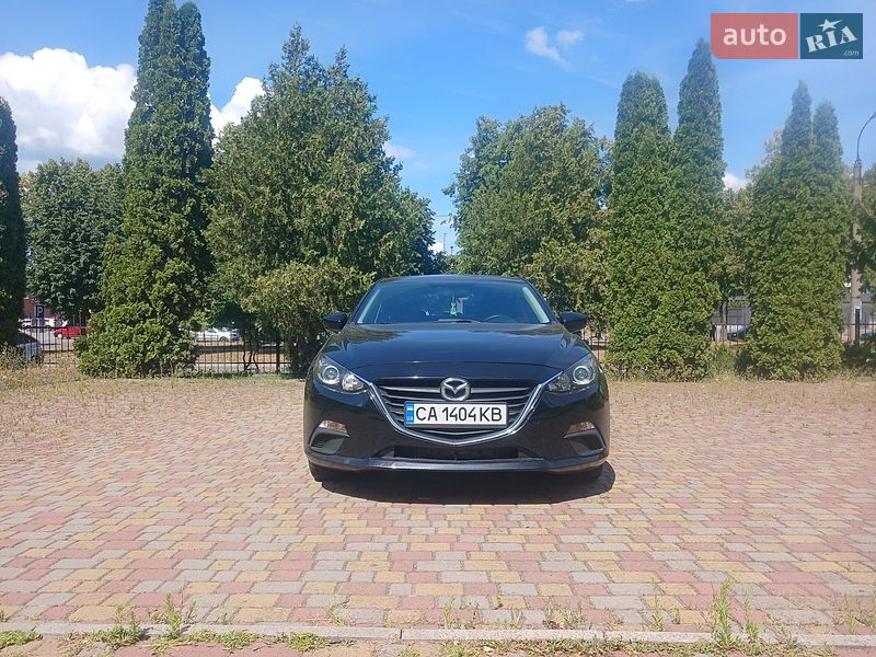 Седан Mazda 3 2016 в Черкассах