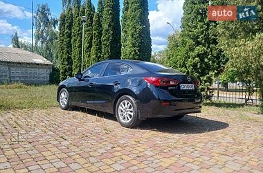 Седан Mazda 3 2016 в Черкассах