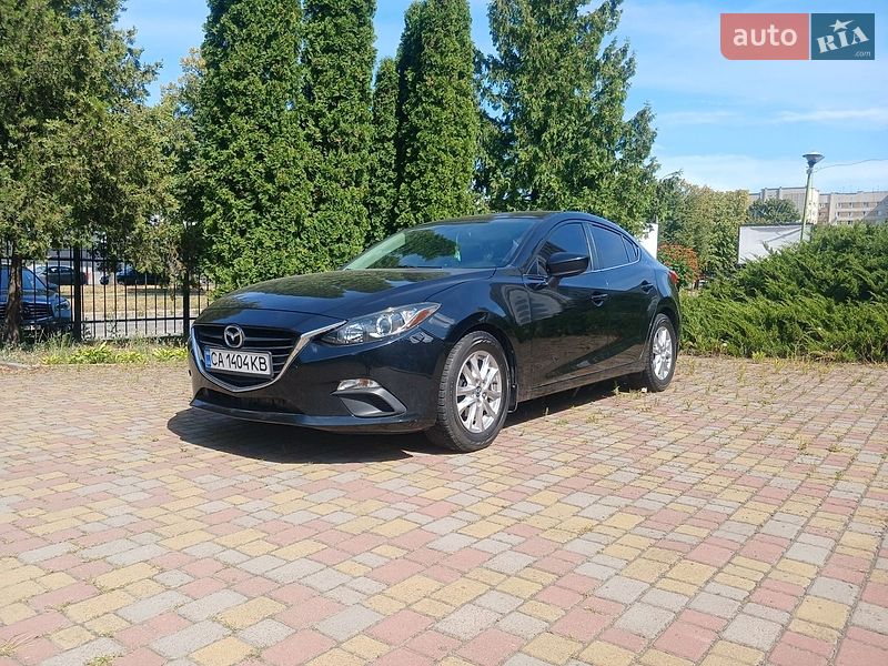 Седан Mazda 3 2016 в Черкассах