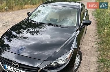 Mazda 3  2016