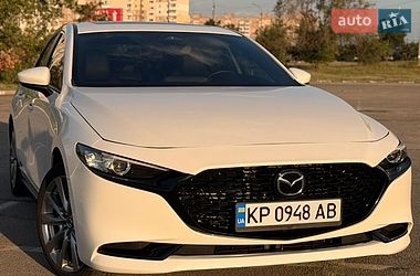Mazda 3  2024