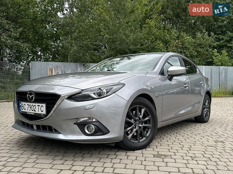 Mazda 3 2016