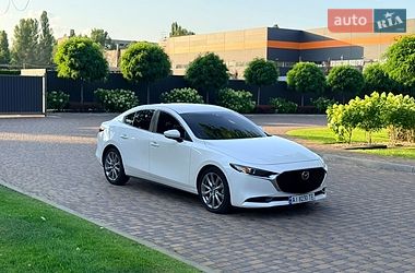 Mazda 3  2020