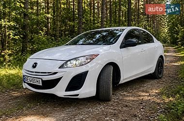 Mazda 3  2013