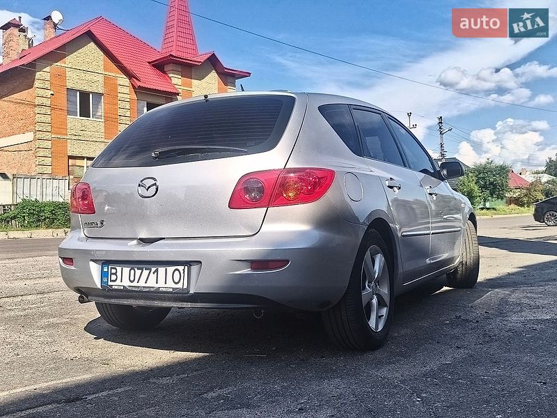 Хетчбек Mazda 3 2004 в Лубнах