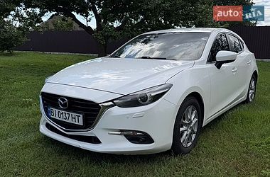 Mazda 3  2017