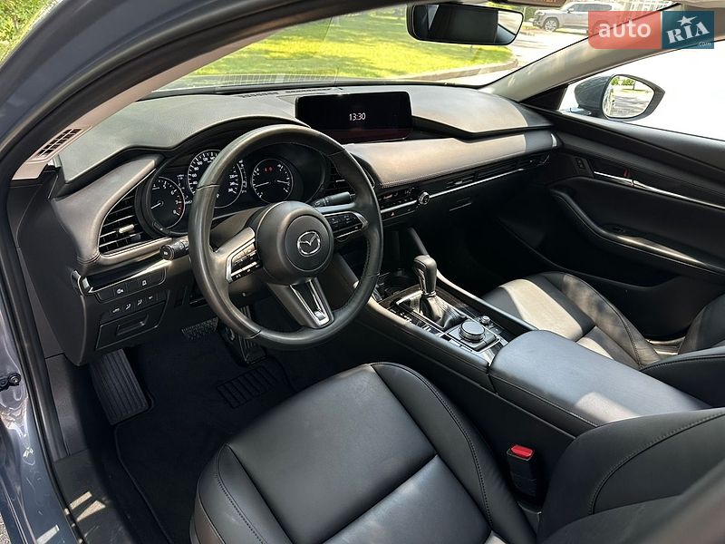 Седан Mazda 3 2024 в Киеве фото 33 Седан Mazda 3 2024 в Киеве