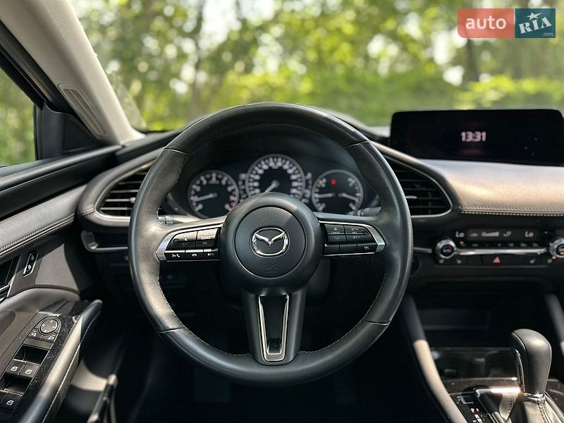 Седан Mazda 3 2024 в Киеве фото 39 Седан Mazda 3 2024 в Киеве