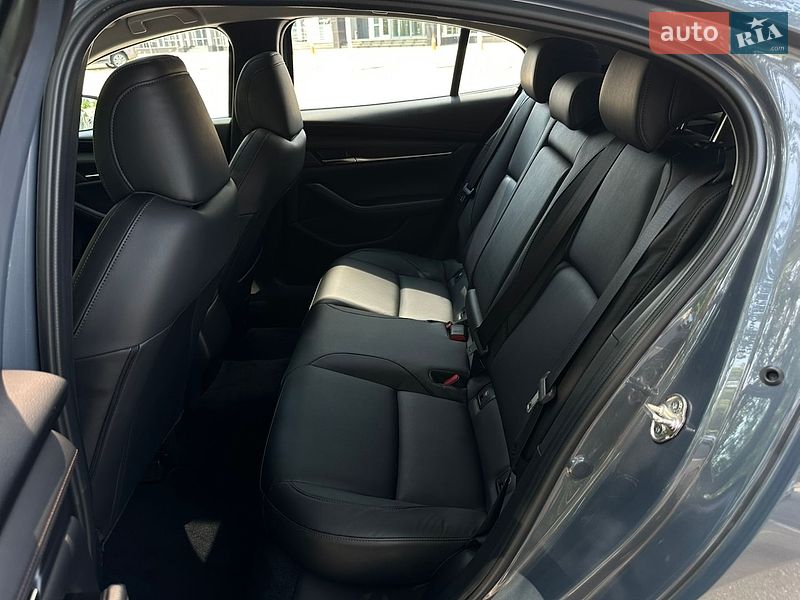 Седан Mazda 3 2024 в Киеве фото 43 Седан Mazda 3 2024 в Киеве