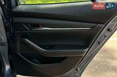 Седан Mazda 3 2024 в Киеве фото 45 Седан Mazda 3 2024 в Киеве
