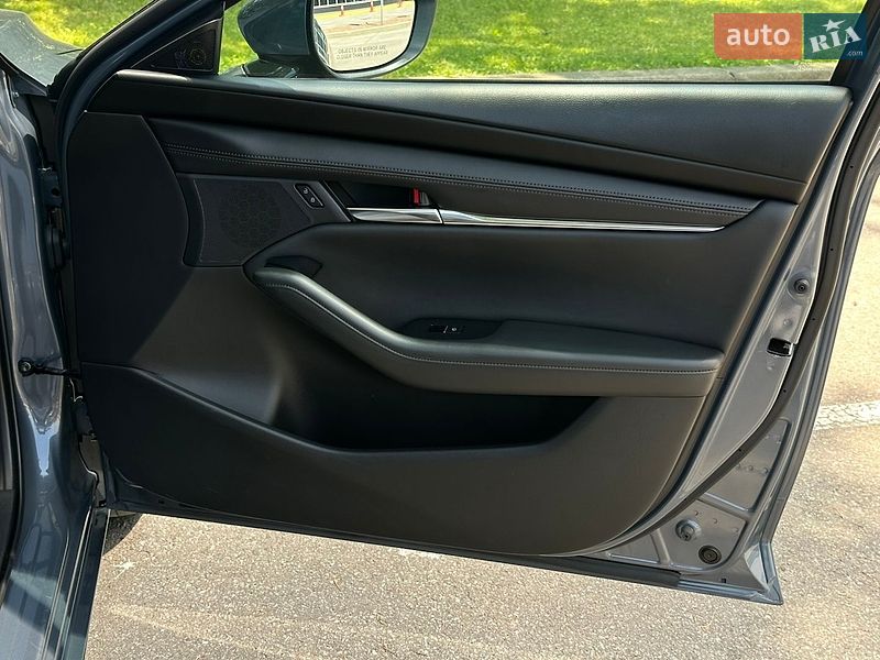 Седан Mazda 3 2024 в Киеве фото 49 Седан Mazda 3 2024 в Киеве