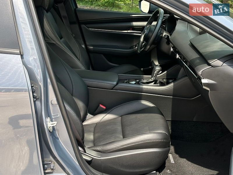 Седан Mazda 3 2024 в Киеве фото 51 Седан Mazda 3 2024 в Киеве