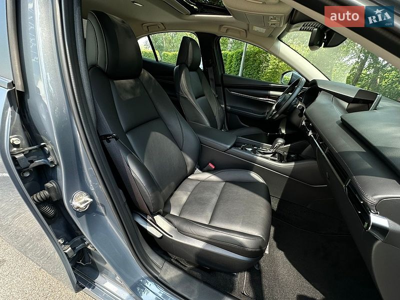 Седан Mazda 3 2024 в Киеве фото 52 Седан Mazda 3 2024 в Киеве