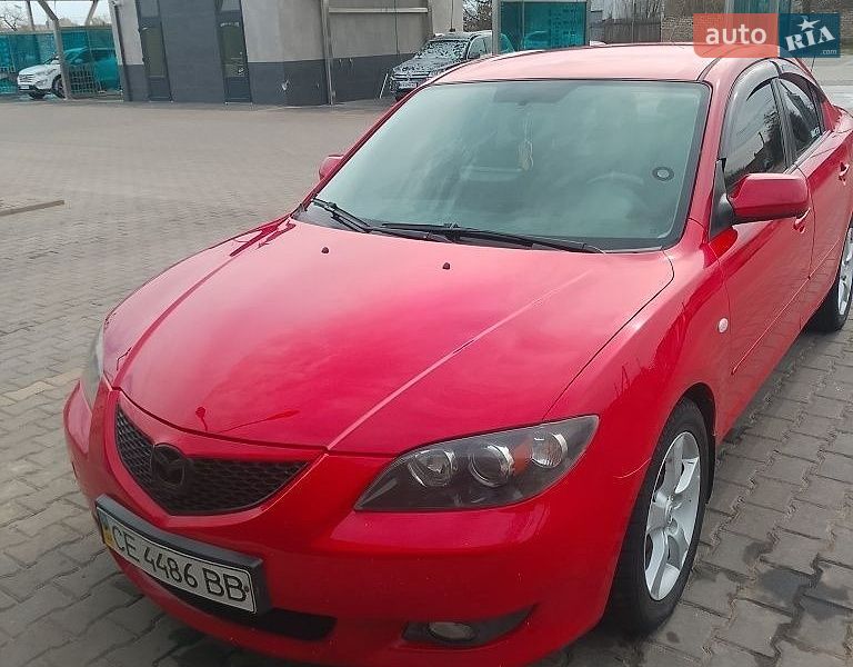 Седан Mazda 3 2005 в Новоукраинке