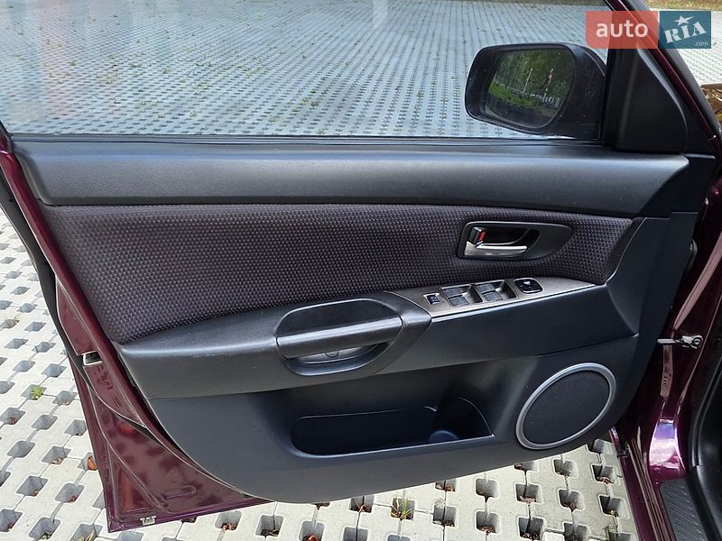 Хетчбек Mazda 3 2007 в Києві