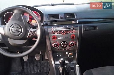 Седан Mazda 3 2008 в Новому Бузі