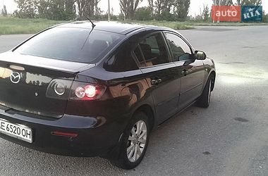 Седан Mazda 3 2008 в Новому Бузі