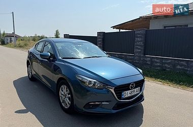 Mazda 3  2017