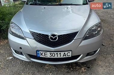 Mazda 3  2005