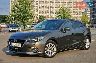 Mazda 3  2013