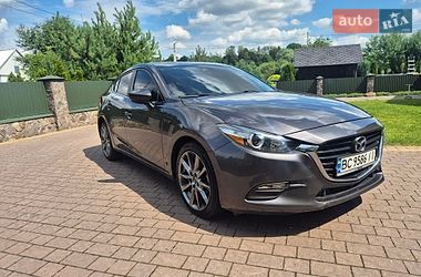 Mazda 3  2017