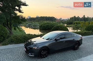 Mazda 3  2022