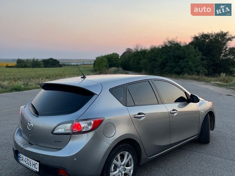 Хетчбек Mazda 3 2009 в Бобринці фото 5 Хетчбек Mazda 3 2009 в Бобринці