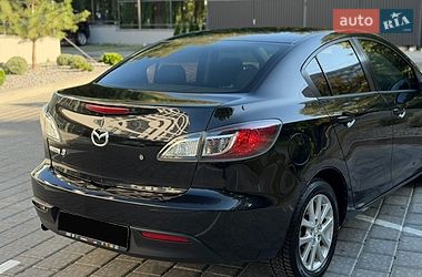 Хэтчбек Mazda 3 2013 в Ровно