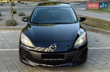 Хэтчбек Mazda 3 2013 в Ровно