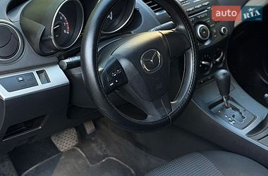 Хэтчбек Mazda 3 2013 в Ровно