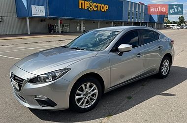 Mazda 3  2015