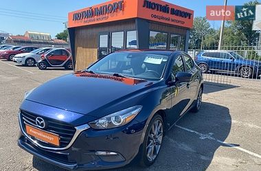 Mazda 3  2018