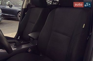 Седан Mazda 3 2013 в Миколаєві