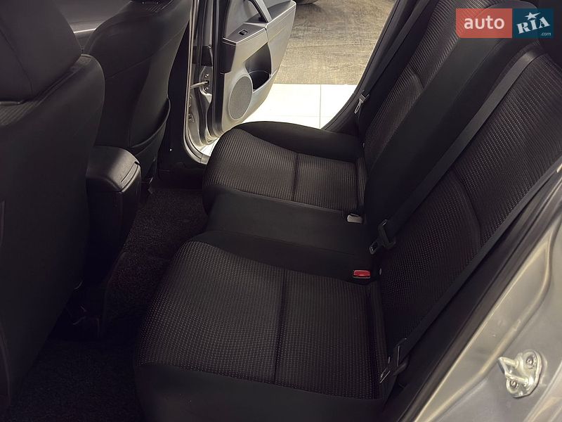 Седан Mazda 3 2013 в Миколаєві
