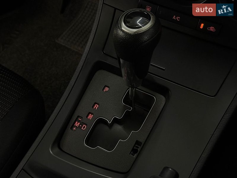 Седан Mazda 3 2013 в Миколаєві