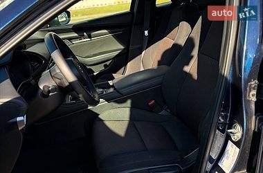 Седан Mazda 3 2019 в Львове