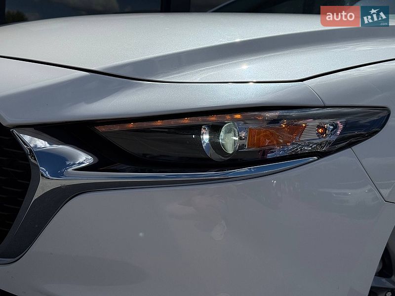 Седан Mazda 3 2023 в Рівному