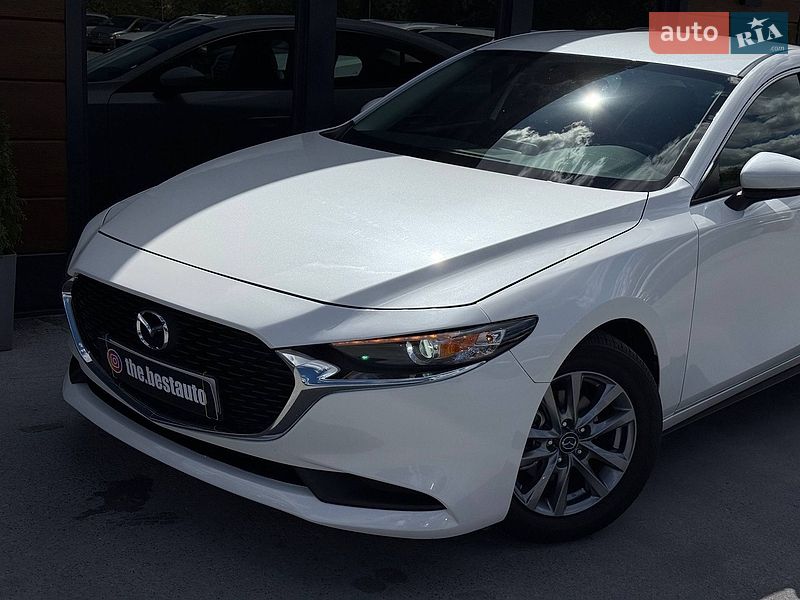 Седан Mazda 3 2023 в Рівному