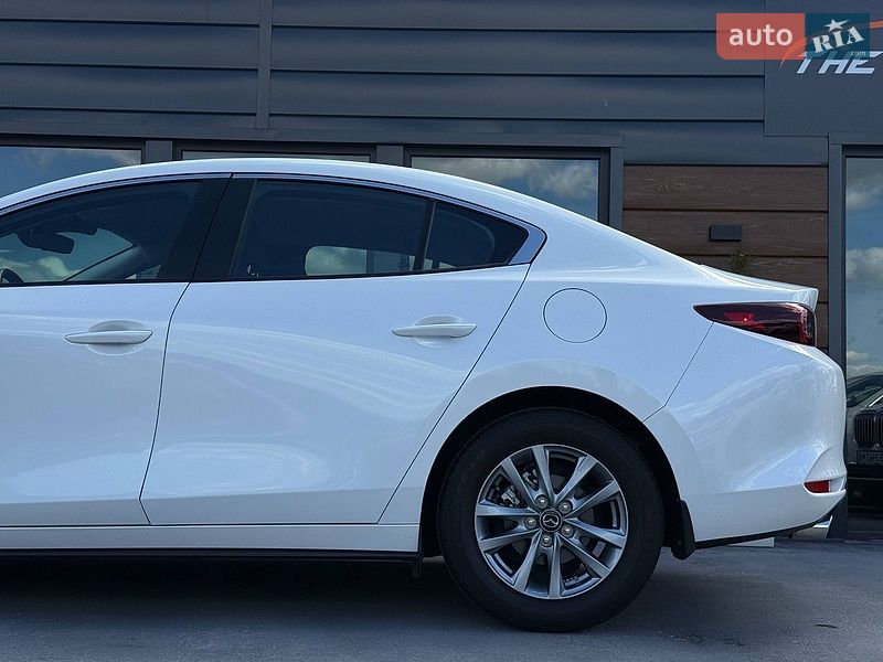 Седан Mazda 3 2023 в Рівному