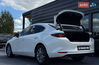 Седан Mazda 3 2023 в Рівному