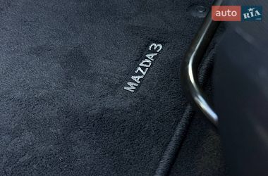 Седан Mazda 3 2023 в Рівному