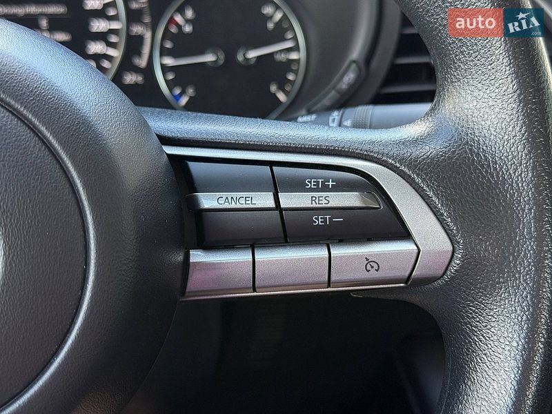 Седан Mazda 3 2023 в Рівному