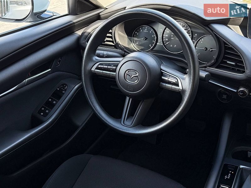 Седан Mazda 3 2023 в Рівному
