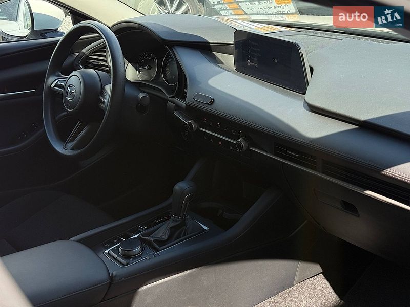 Седан Mazda 3 2023 в Рівному